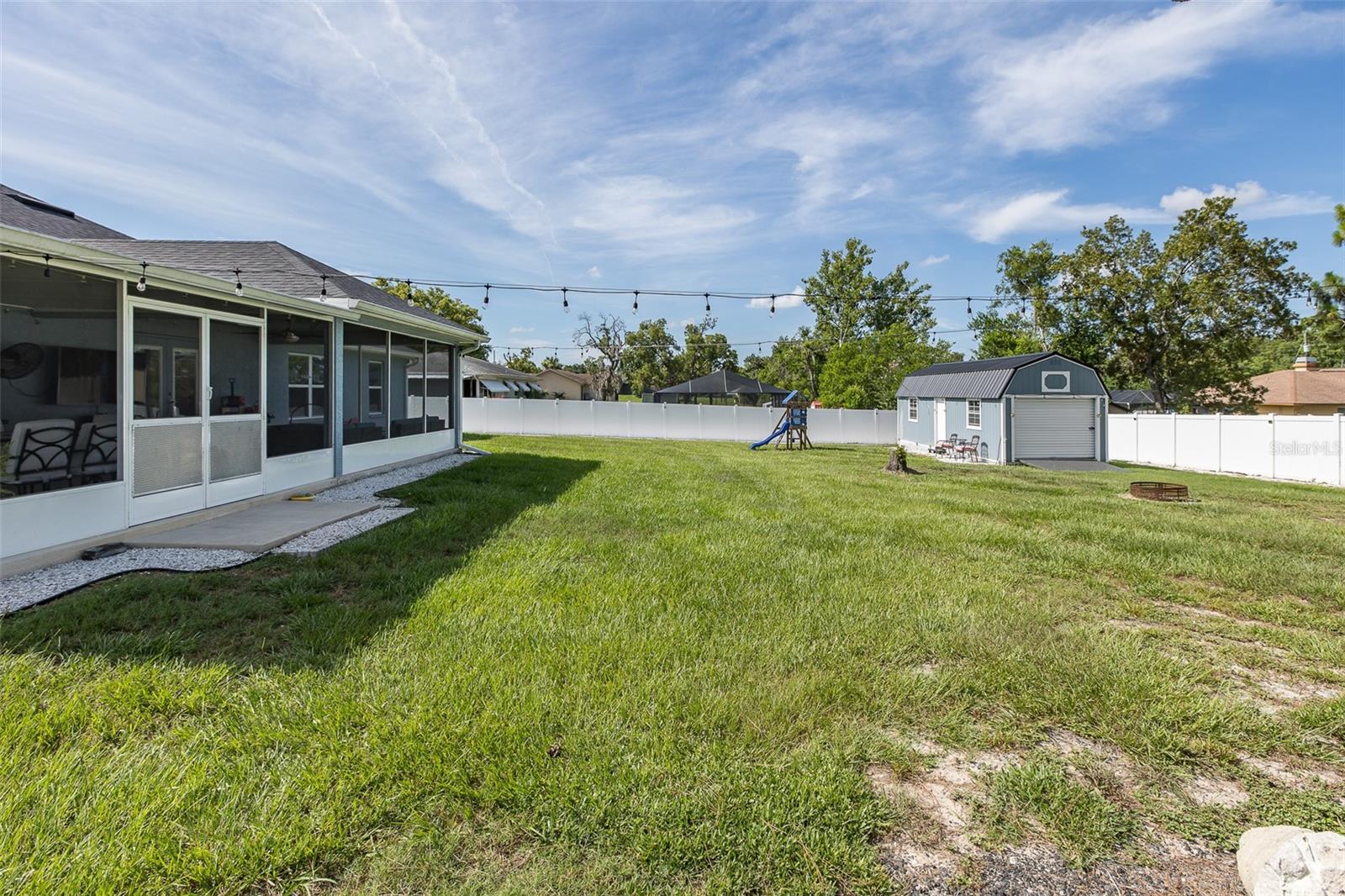 Image 43 of 57 For 2027 Fentress Court