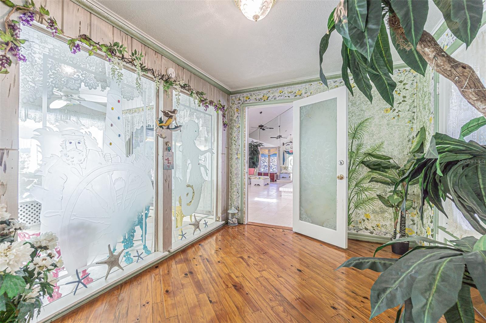 Image 11 of 67 For 6682 Richard Drive