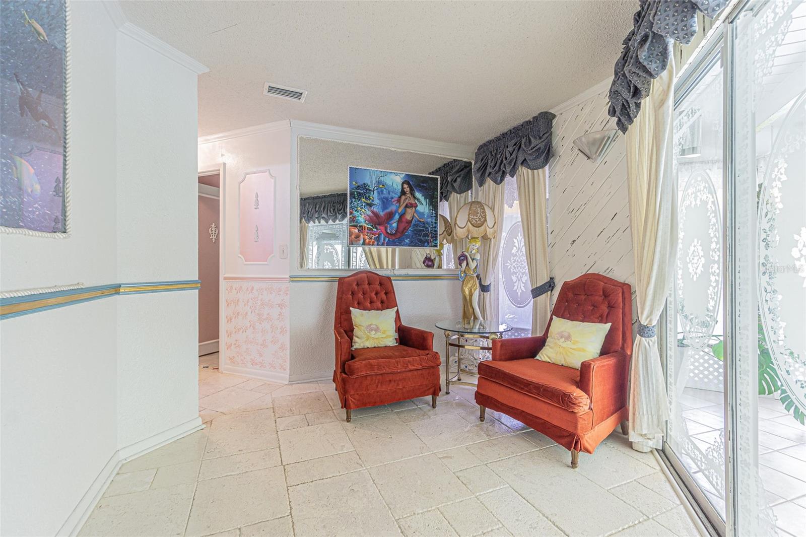 Image 21 of 67 For 6682 Richard Drive