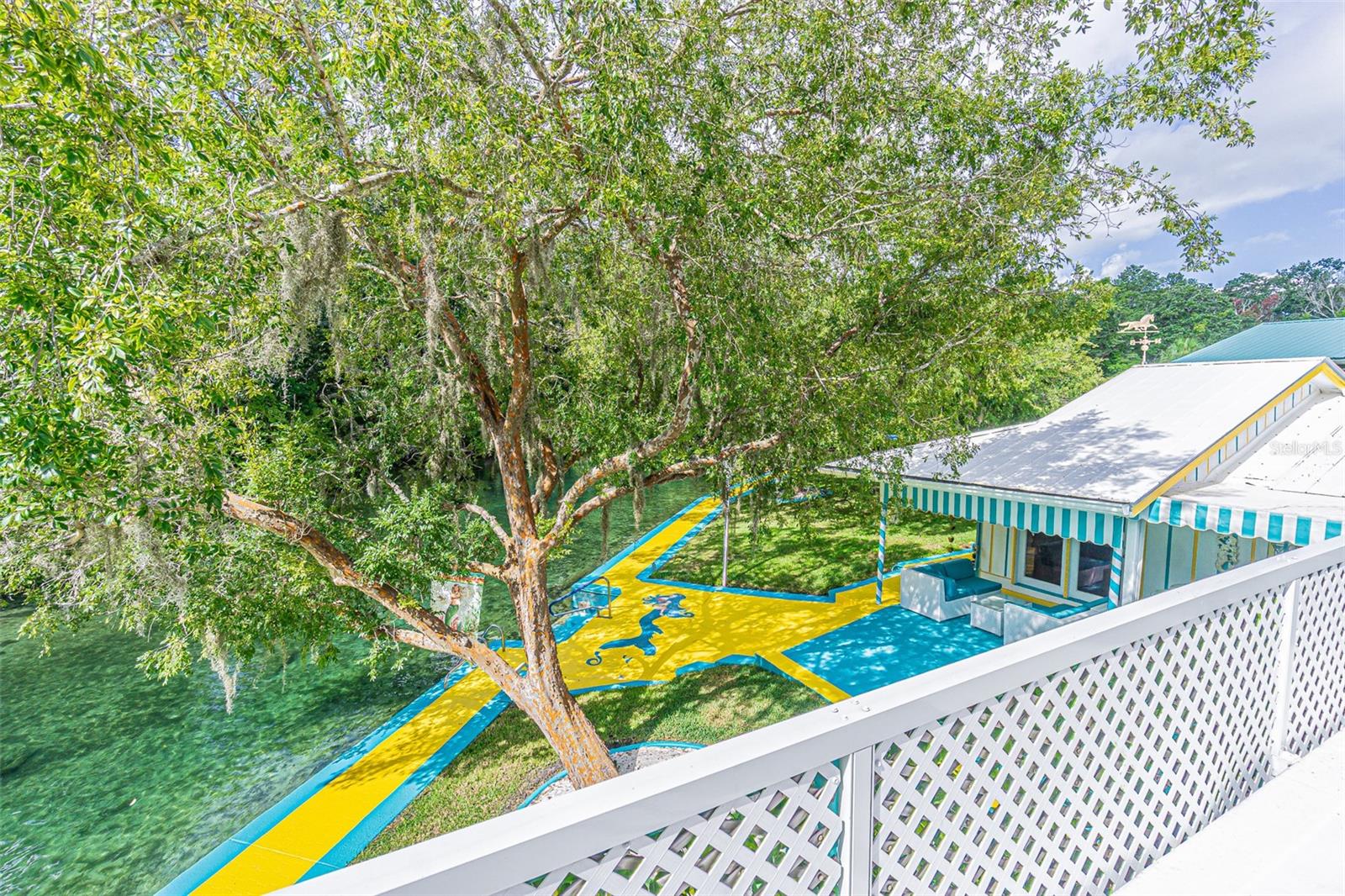 Image 38 of 67 For 6682 Richard Drive