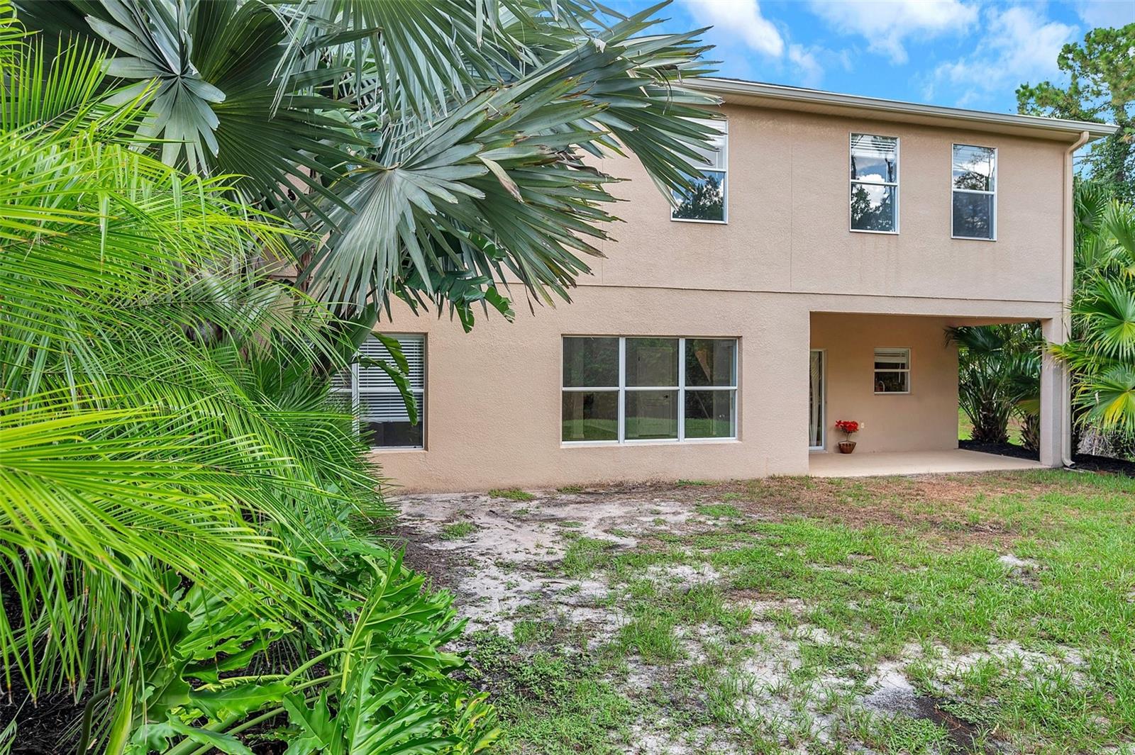 Image 75 of 100 For 10925 Oyster Bay Circle