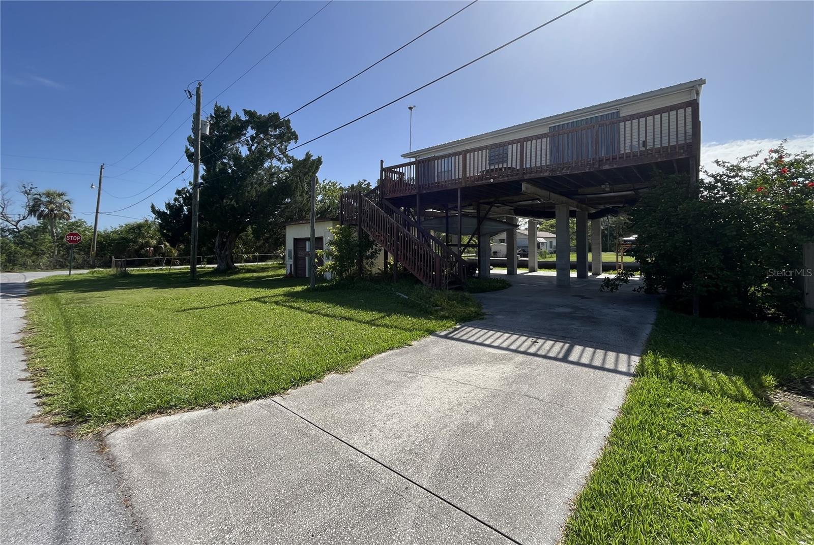 Details for 14984 Edgewater Circle, HUDSON, FL 34667