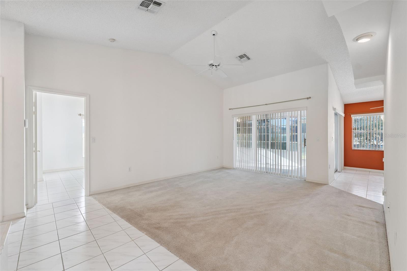 Image 6 of 59 For 10394 Ireland Street