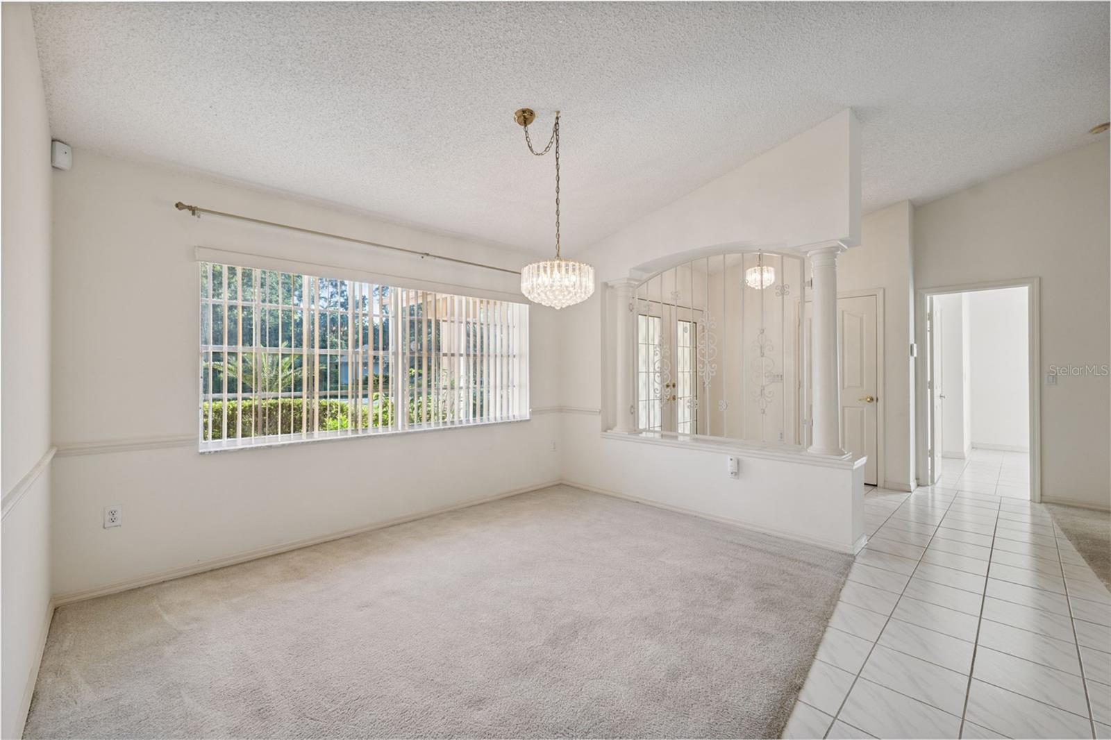 Image 9 of 59 For 10394 Ireland Street