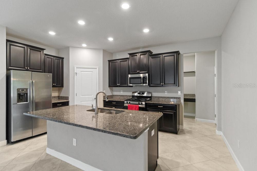 Image 4 of 53 For 16874 Balance Cove