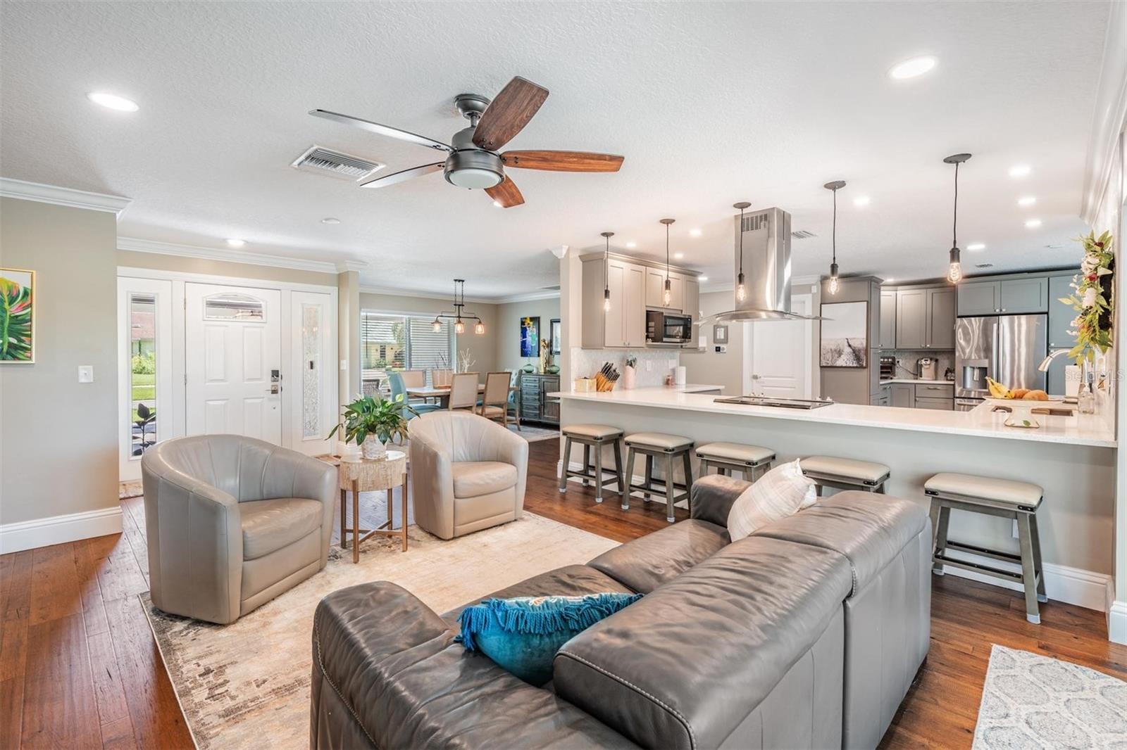 Listing photo id 10 for 3180 Masters Drive