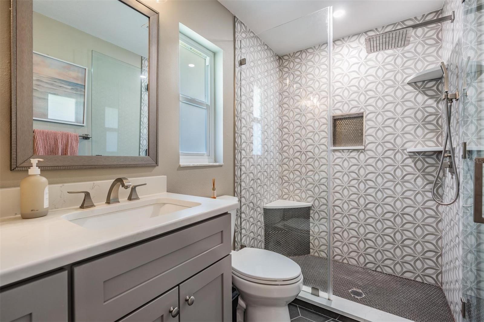 Listing photo id 19 for 3180 Masters Drive