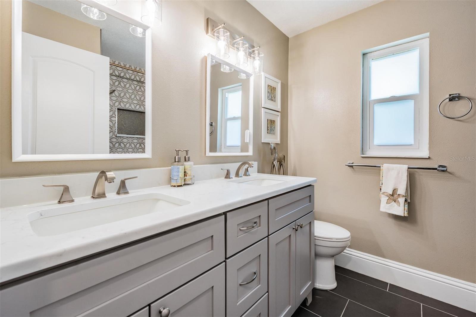 Listing photo id 23 for 3180 Masters Drive