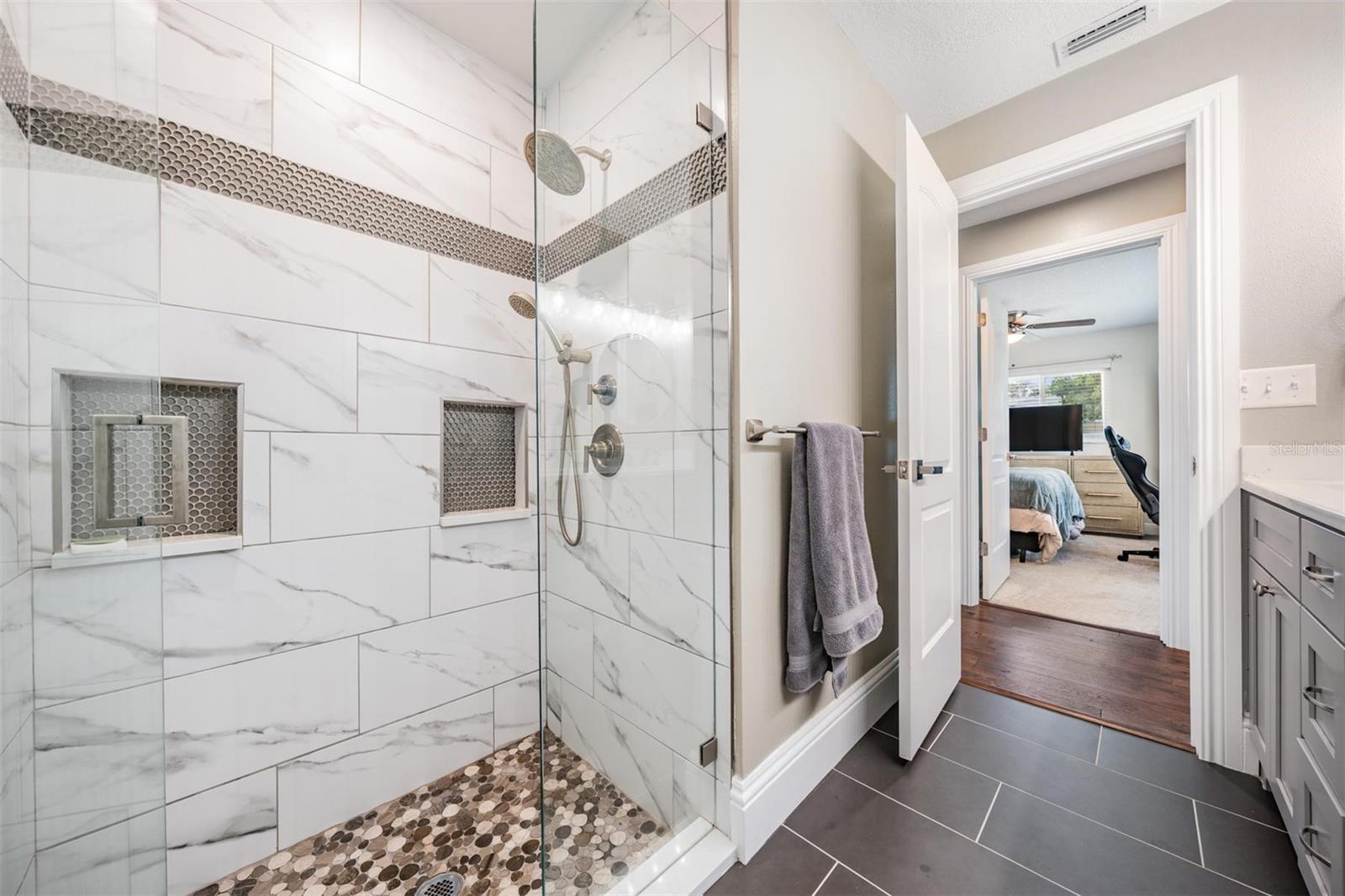 Listing photo id 27 for 3180 Masters Drive