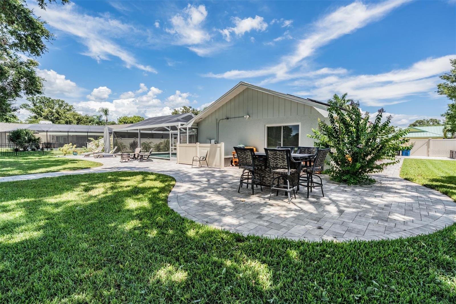 Listing photo id 33 for 3180 Masters Drive