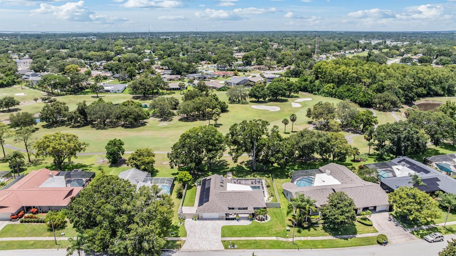 Listing photo id 2 for 3180 Masters Drive