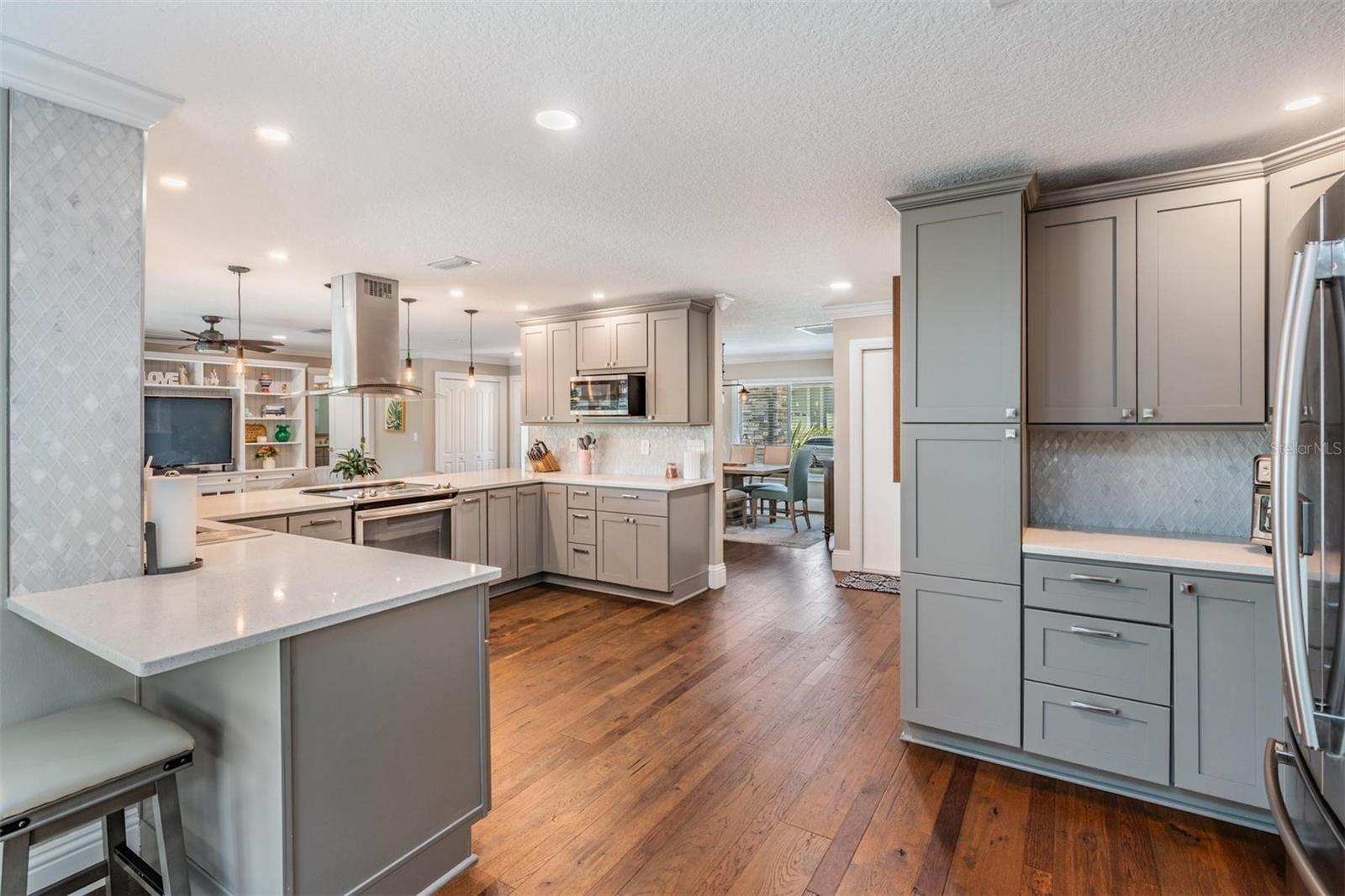 Listing photo id 6 for 3180 Masters Drive