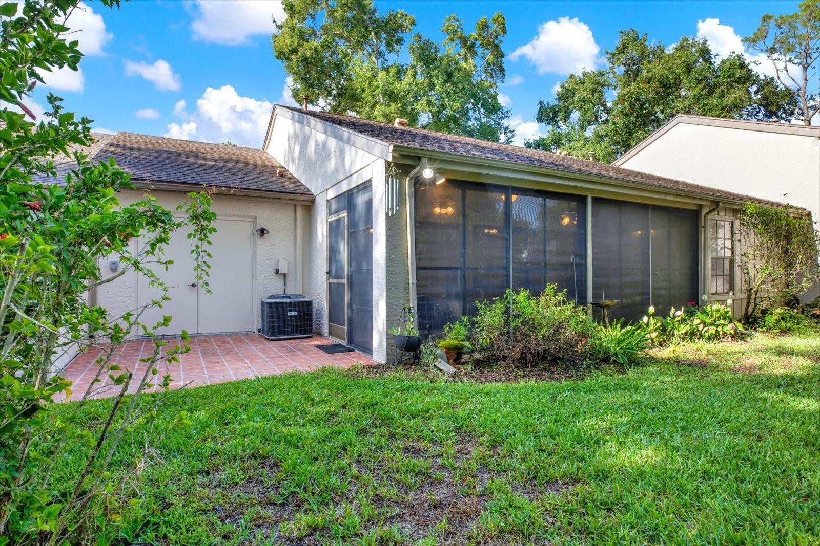 Image 16 of 27 For 6654 Brambleleaf Drive