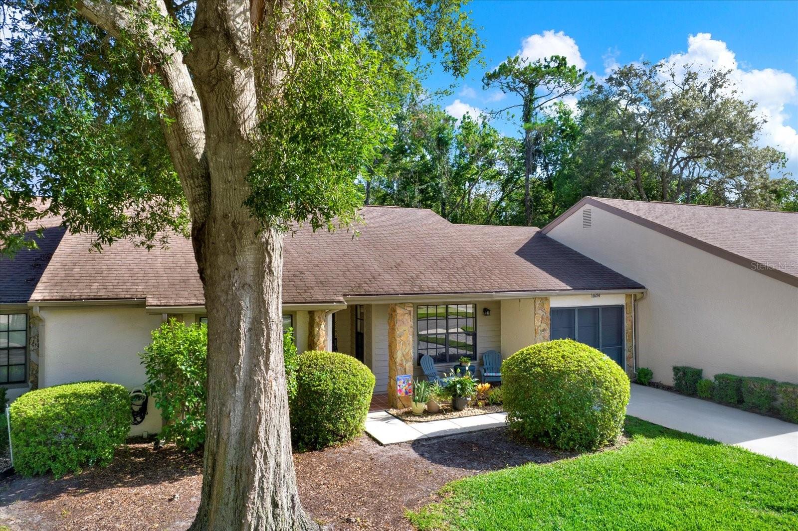 Image 20 of 27 For 6654 Brambleleaf Drive