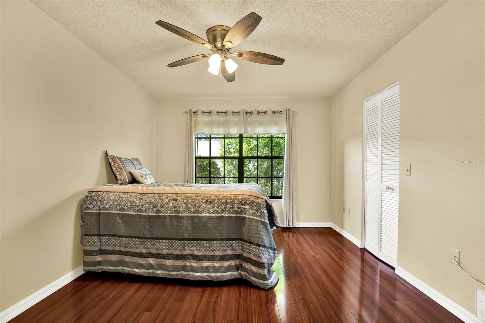 Image 9 of 27 For 6654 Brambleleaf Drive