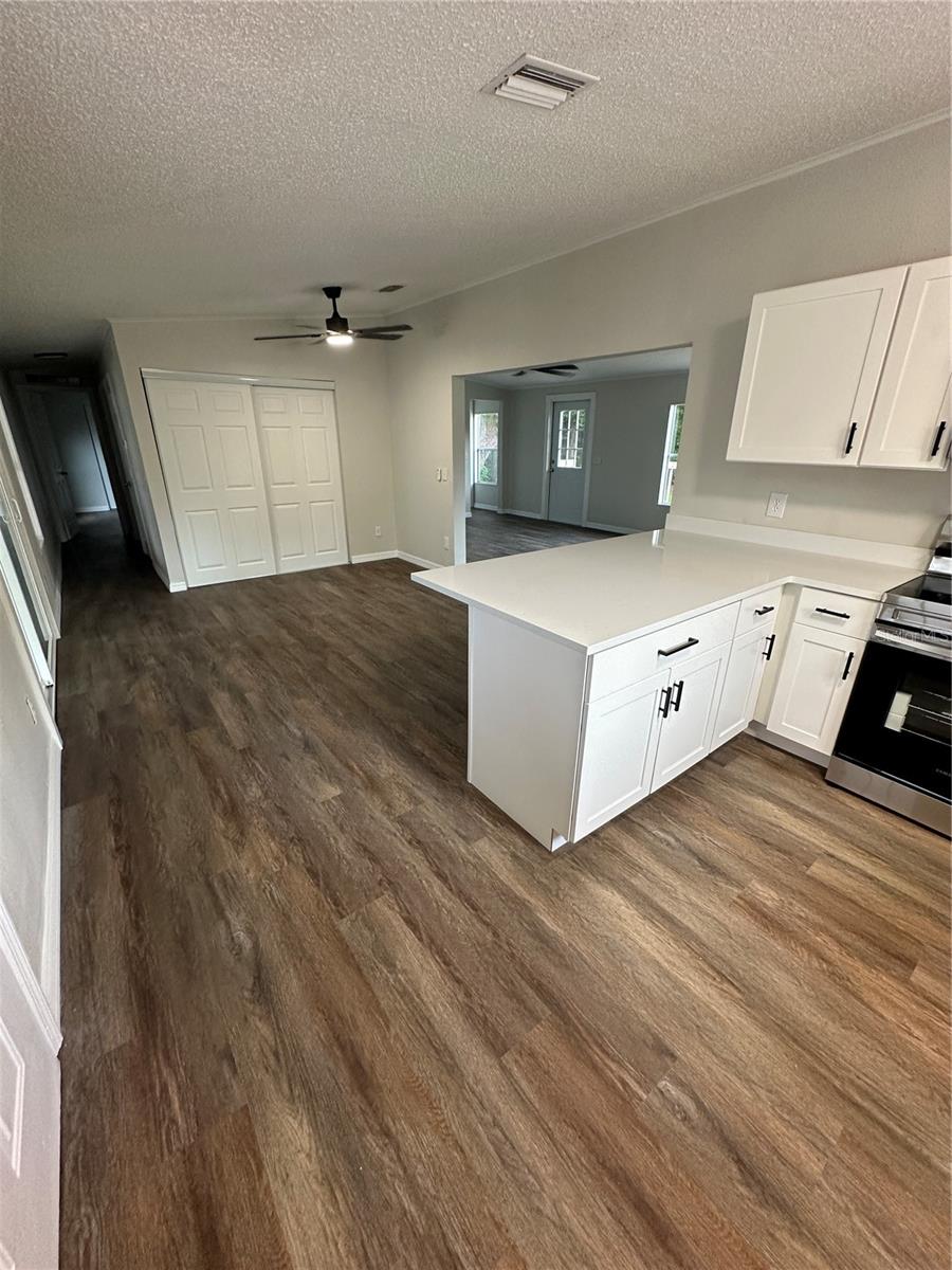 Image 5 of 26 For 10741 Pomelo Court