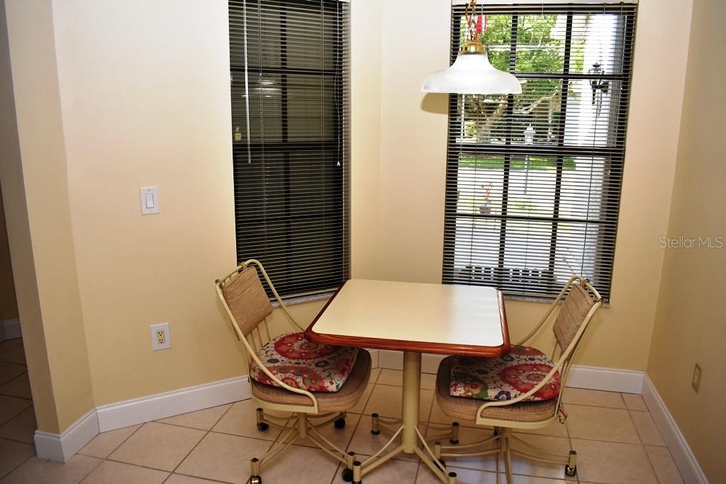 Image 21 of 51 For 6575 Brambleleaf Drive