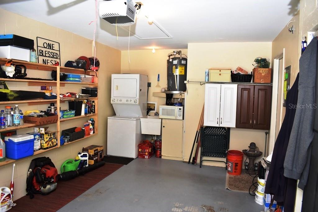 Image 39 of 51 For 6575 Brambleleaf Drive