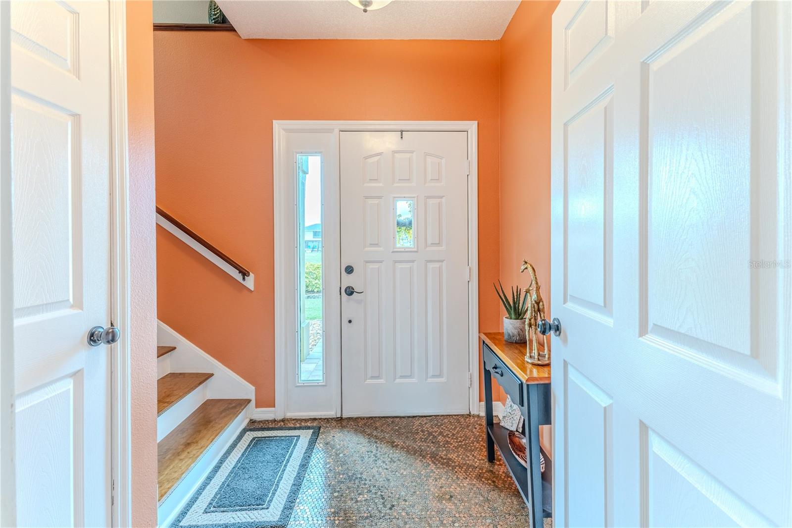 Listing photo id 9 for 3431 Croaker Drive