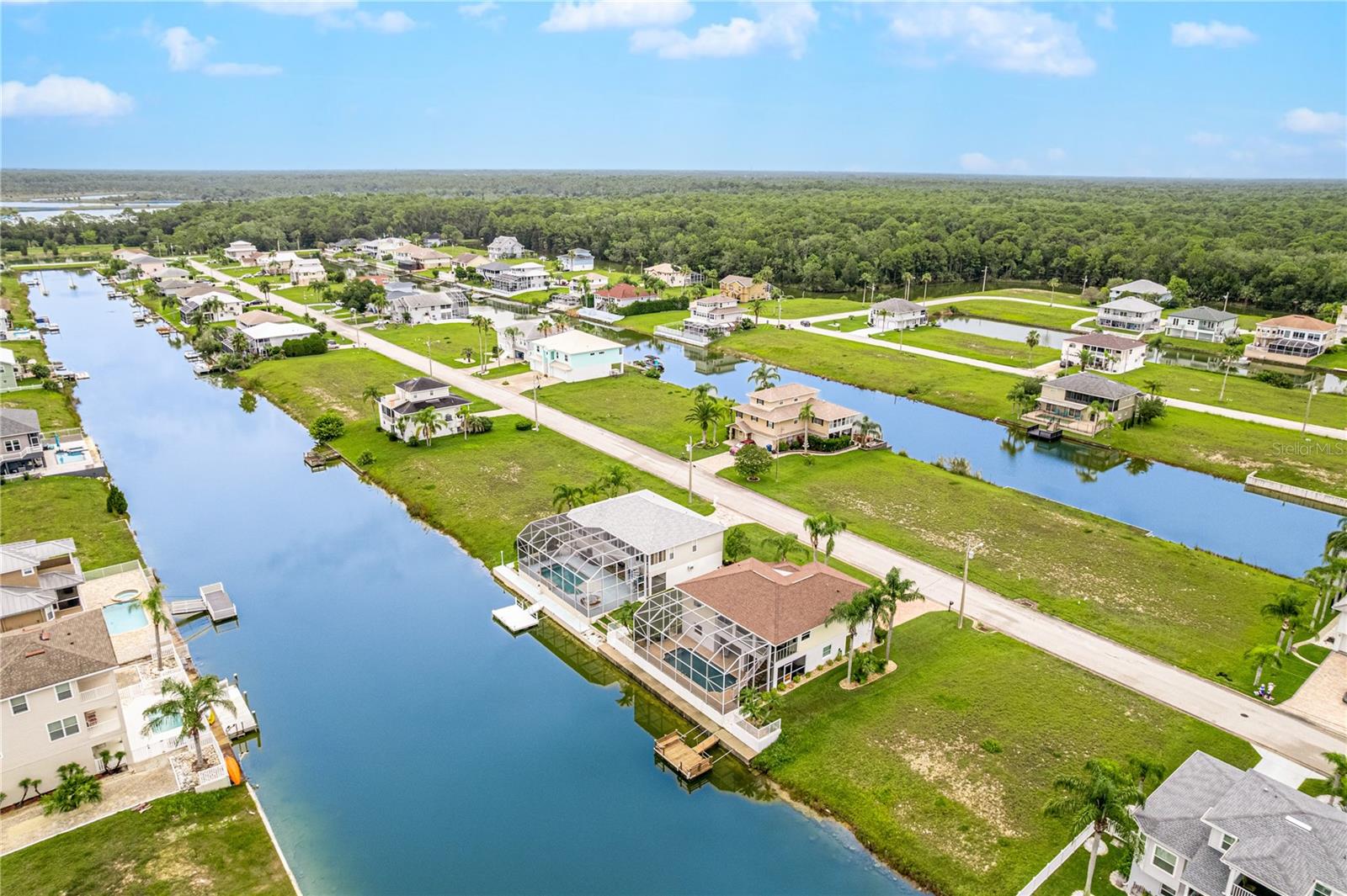 Listing photo id 55 for 3431 Croaker Drive