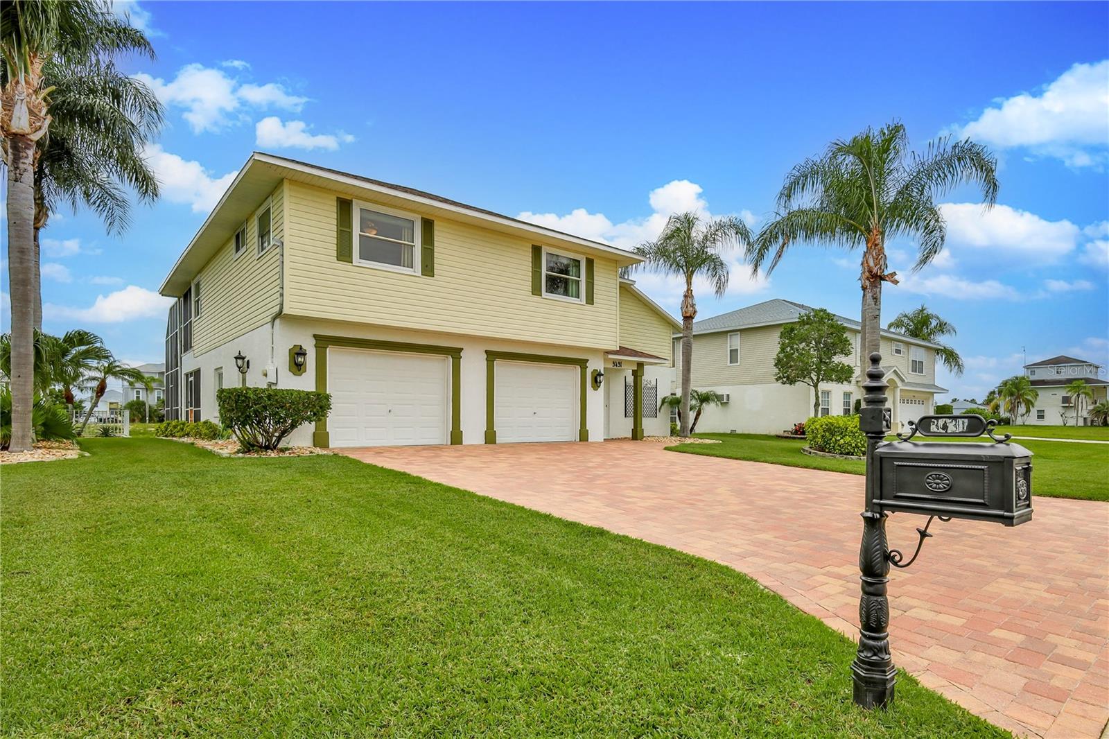 Listing photo id 5 for 3431 Croaker Drive