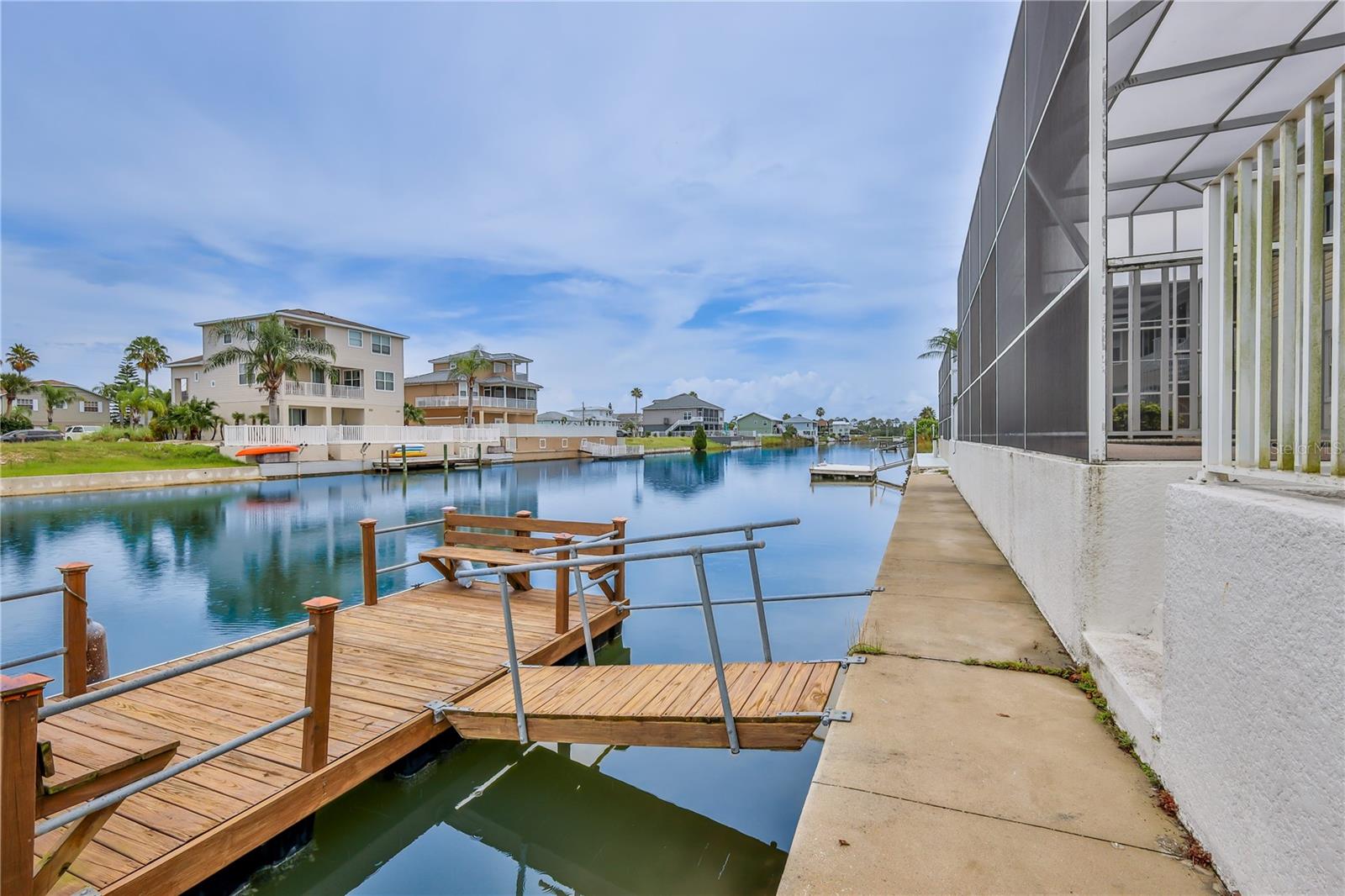 Listing photo id 79 for 3431 Croaker Drive