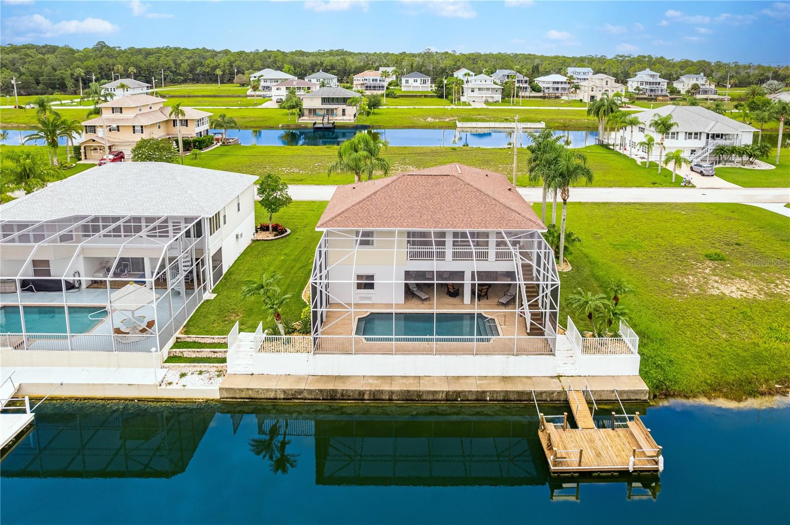 Listing photo id 82 for 3431 Croaker Drive