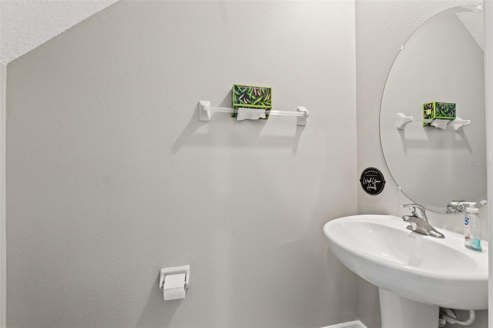 Image 24 of 46 For 313 Argyll Drive