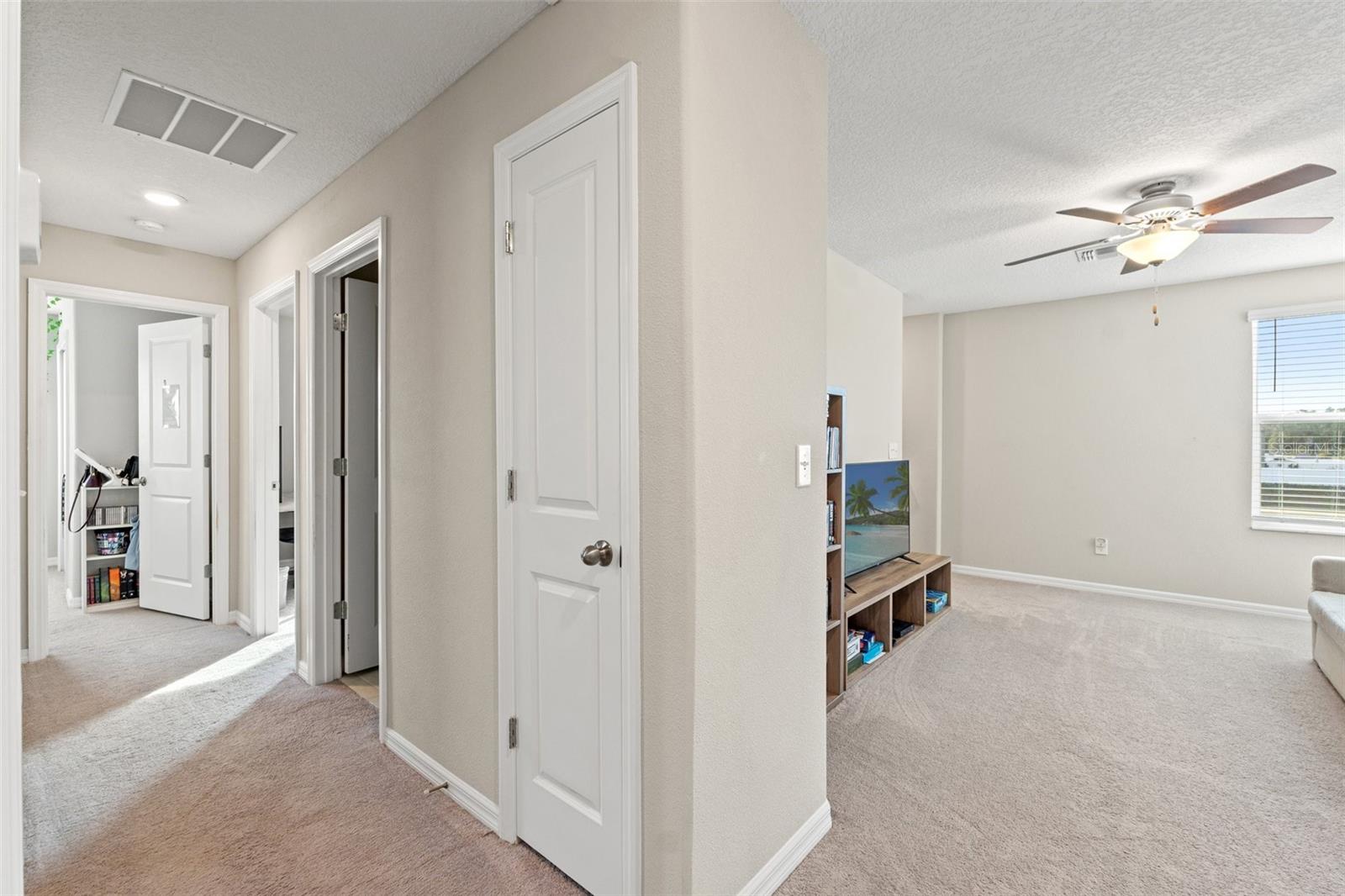 Image 30 of 46 For 313 Argyll Drive