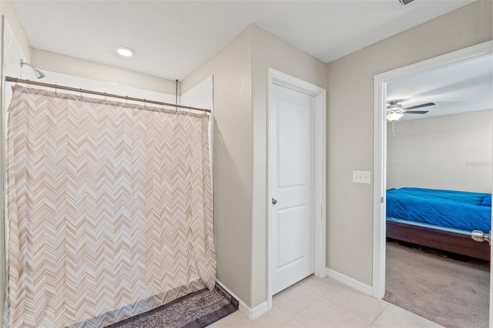 Image 34 of 46 For 313 Argyll Drive