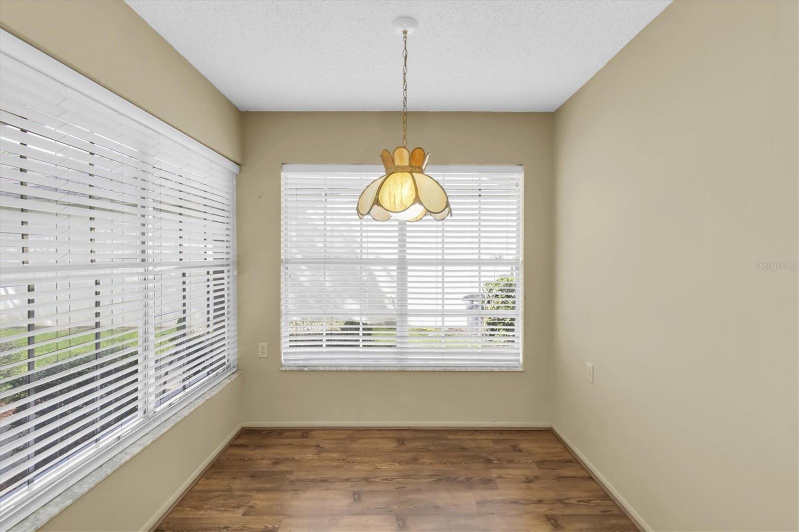 Image 14 of 38 For 4720 Sheffield Drive 4720