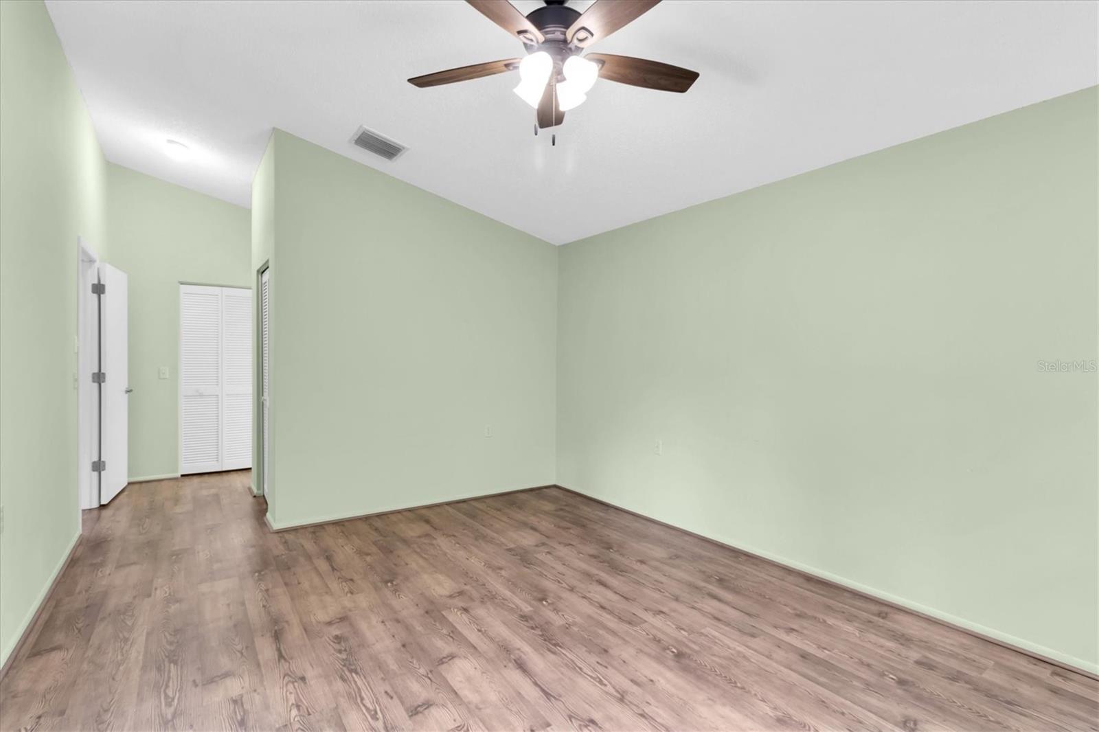 Image 16 of 38 For 4720 Sheffield Drive 4720