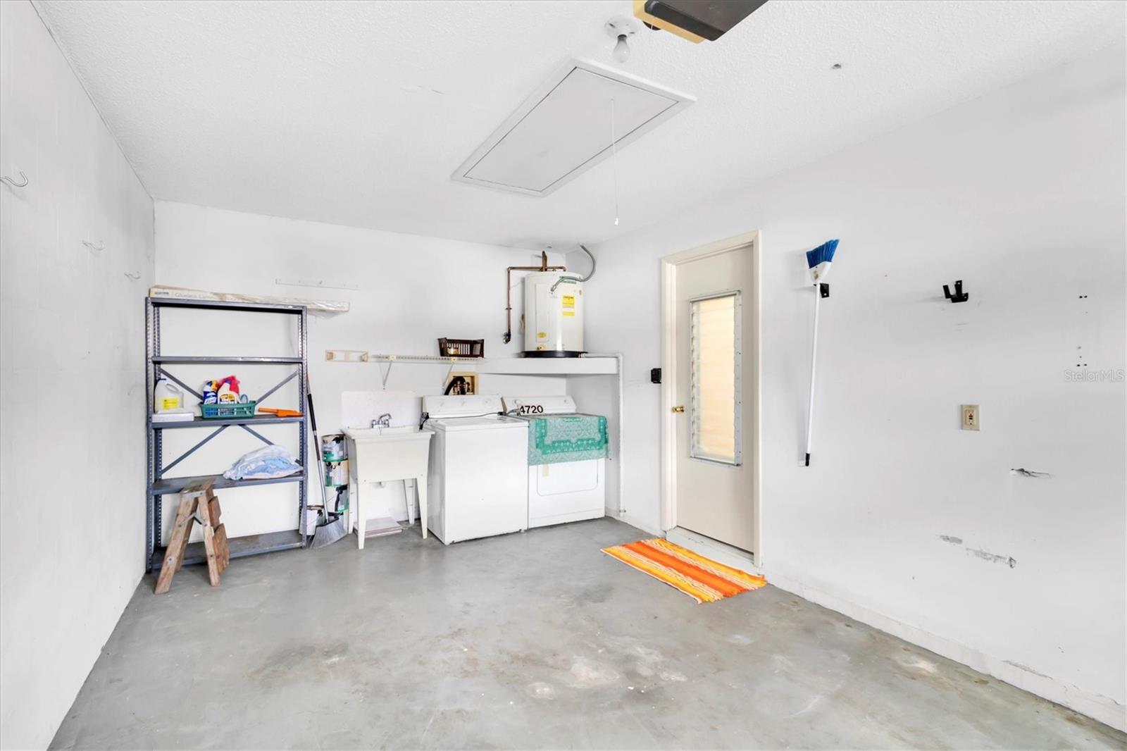Image 26 of 38 For 4720 Sheffield Drive 4720
