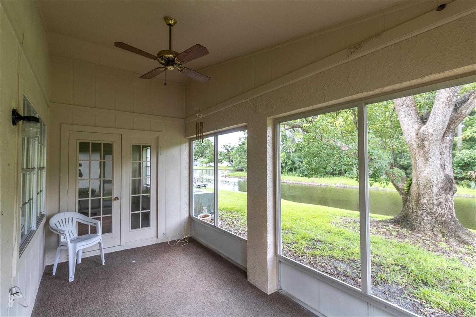 Image 27 of 38 For 4720 Sheffield Drive 4720