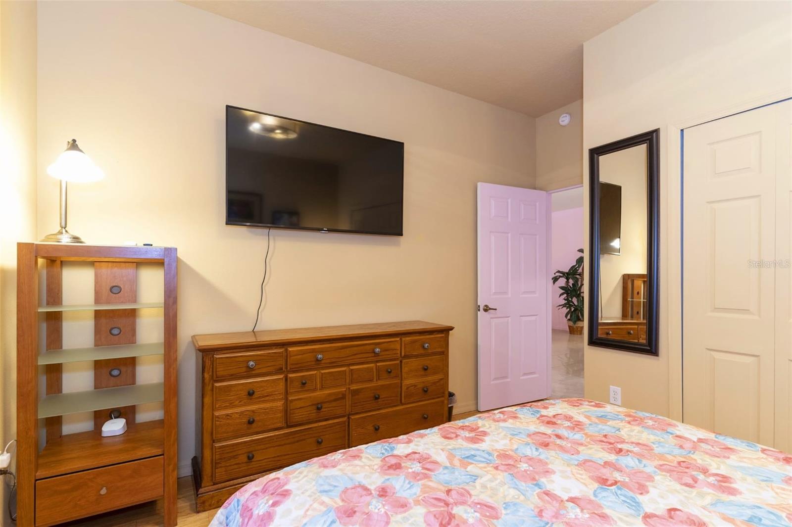 Image 30 of 51 For 3107 Sun Lake Court B