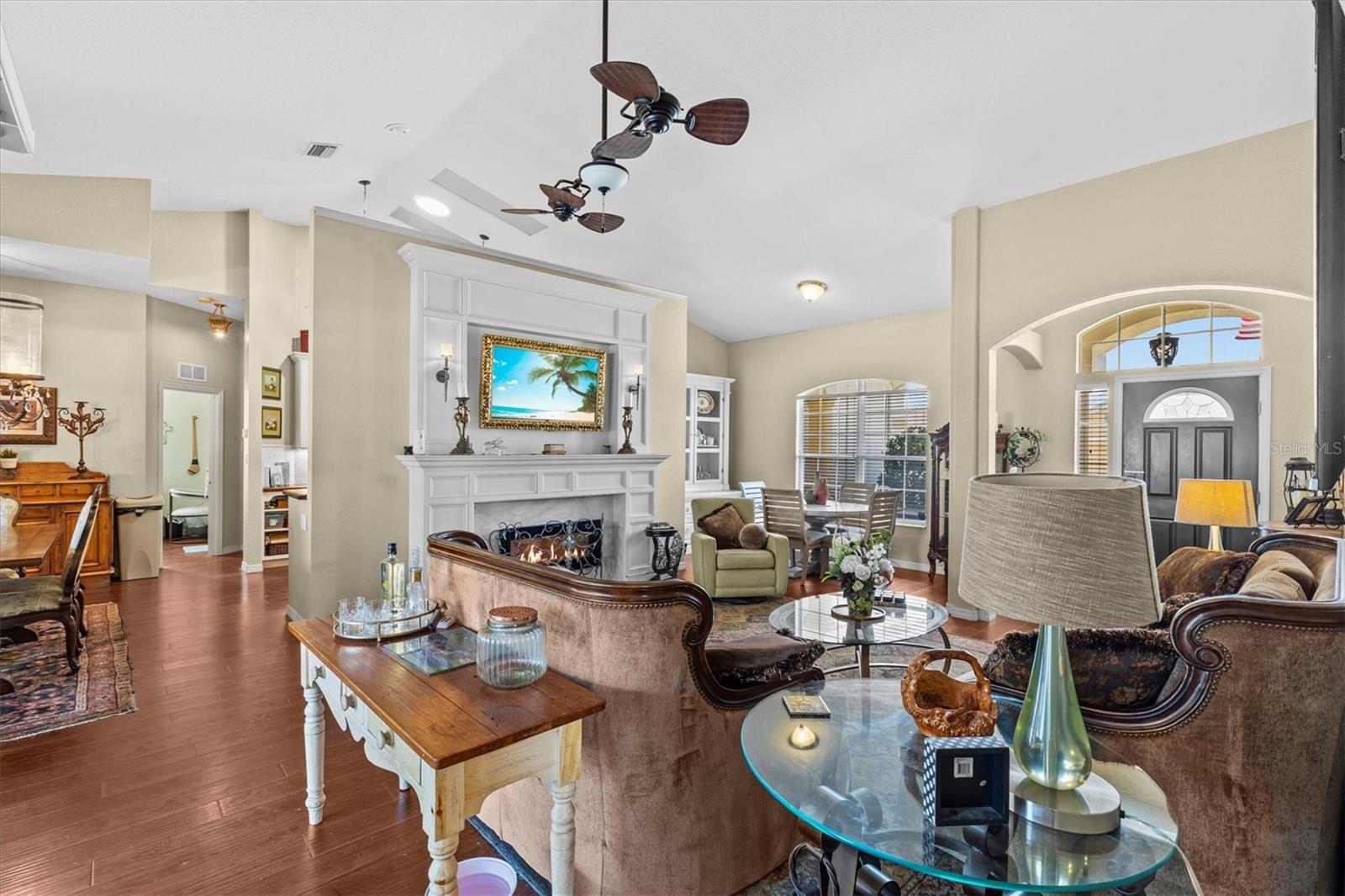 Image 11 of 52 For 15439 Cambria Drive