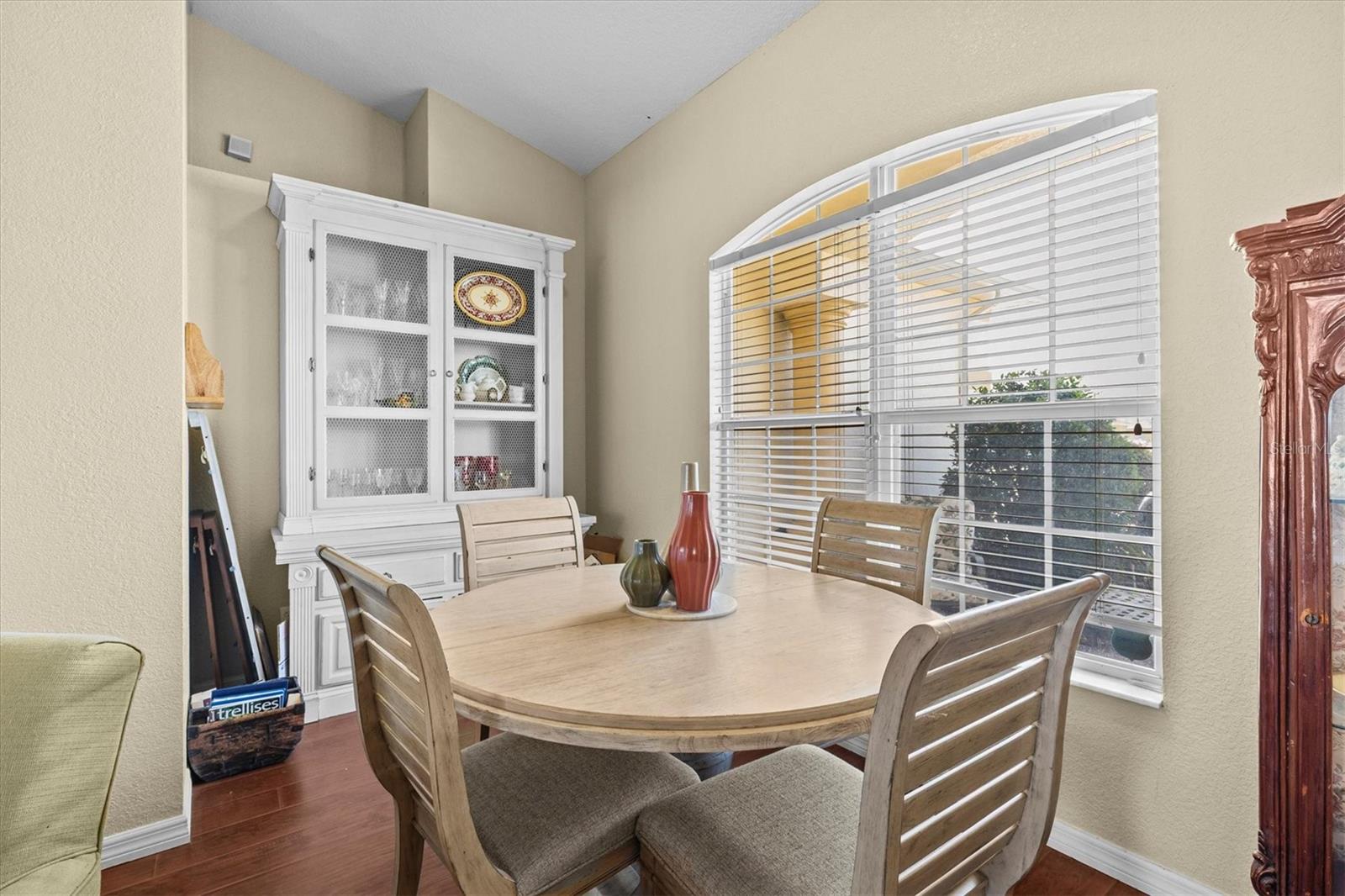 Image 13 of 52 For 15439 Cambria Drive