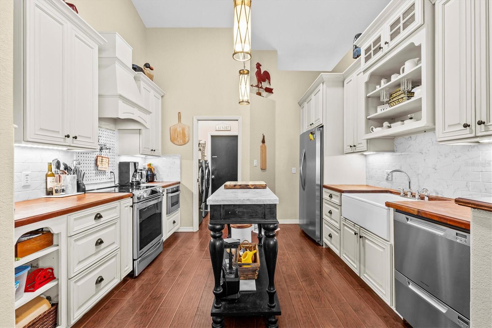 Image 14 of 52 For 15439 Cambria Drive