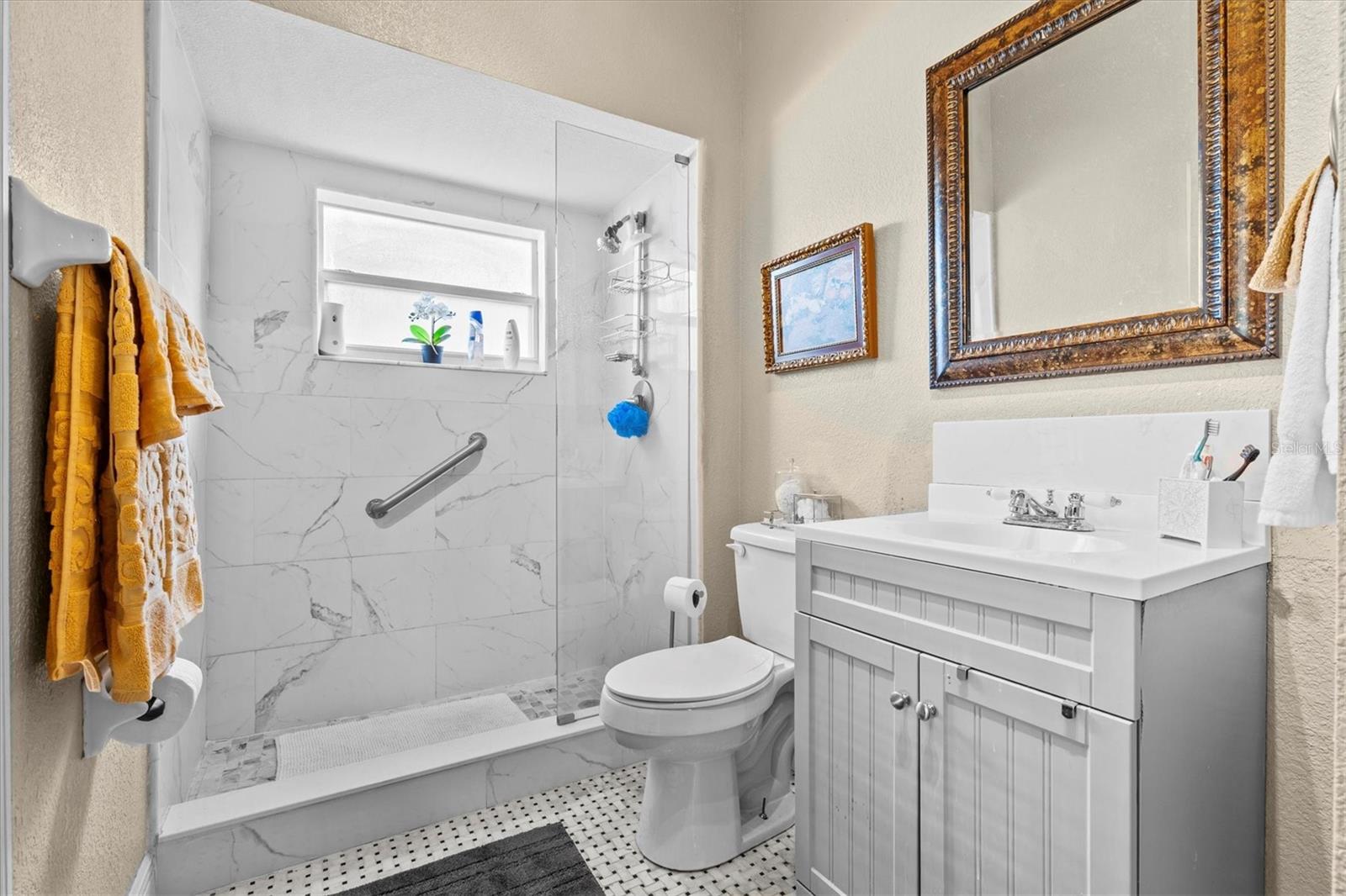 Image 30 of 52 For 15439 Cambria Drive