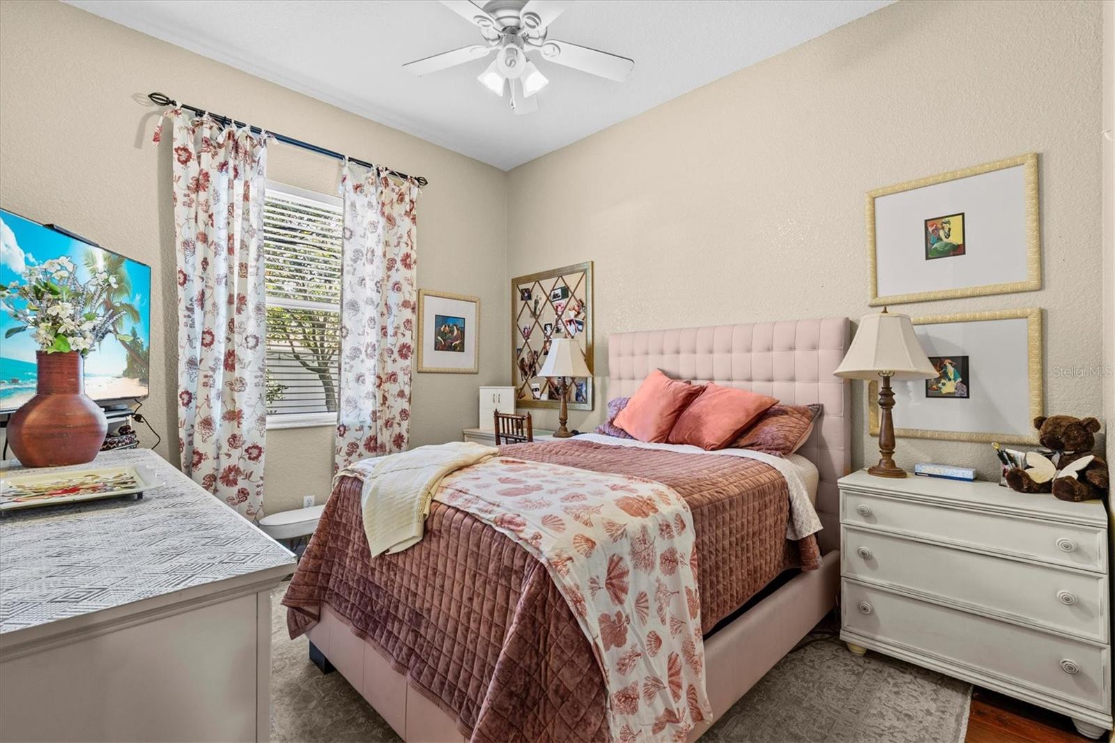 Image 31 of 52 For 15439 Cambria Drive