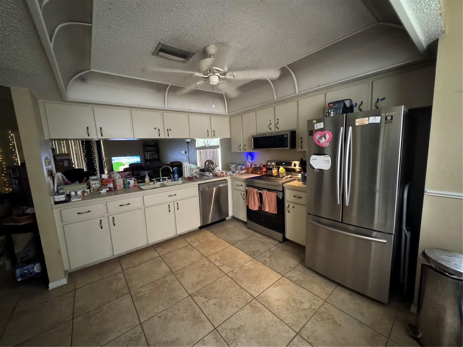 Listing photo id 0 for 11029 Bentwood Court