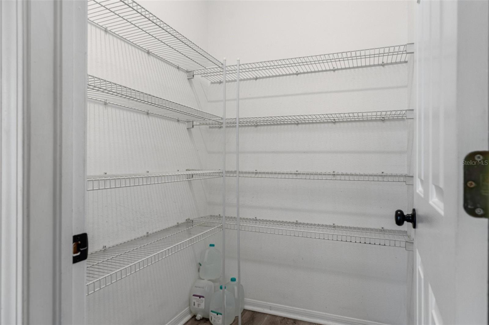 Image 17 of 82 For 4396 Larkenheath Drive