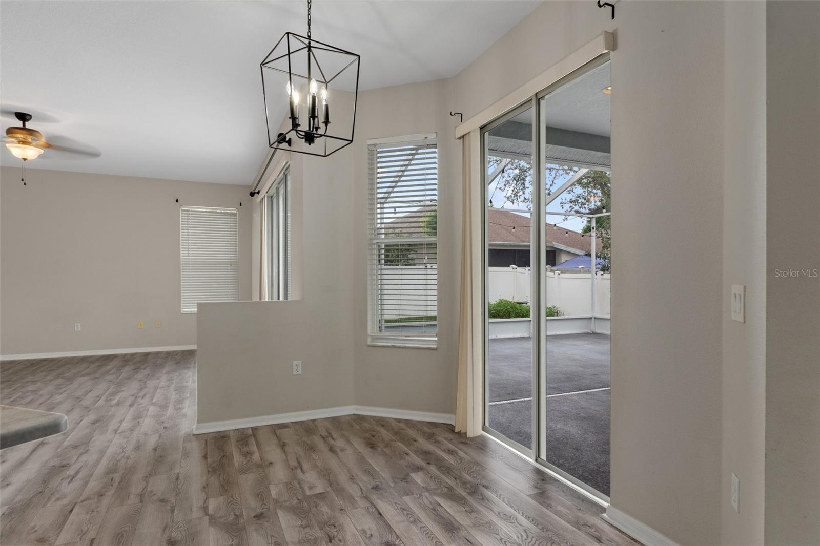 Image 19 of 82 For 4396 Larkenheath Drive