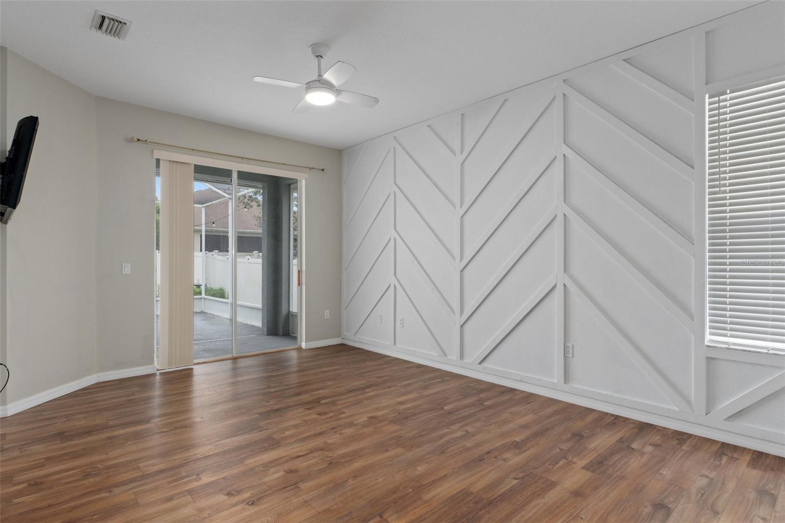 Image 23 of 82 For 4396 Larkenheath Drive