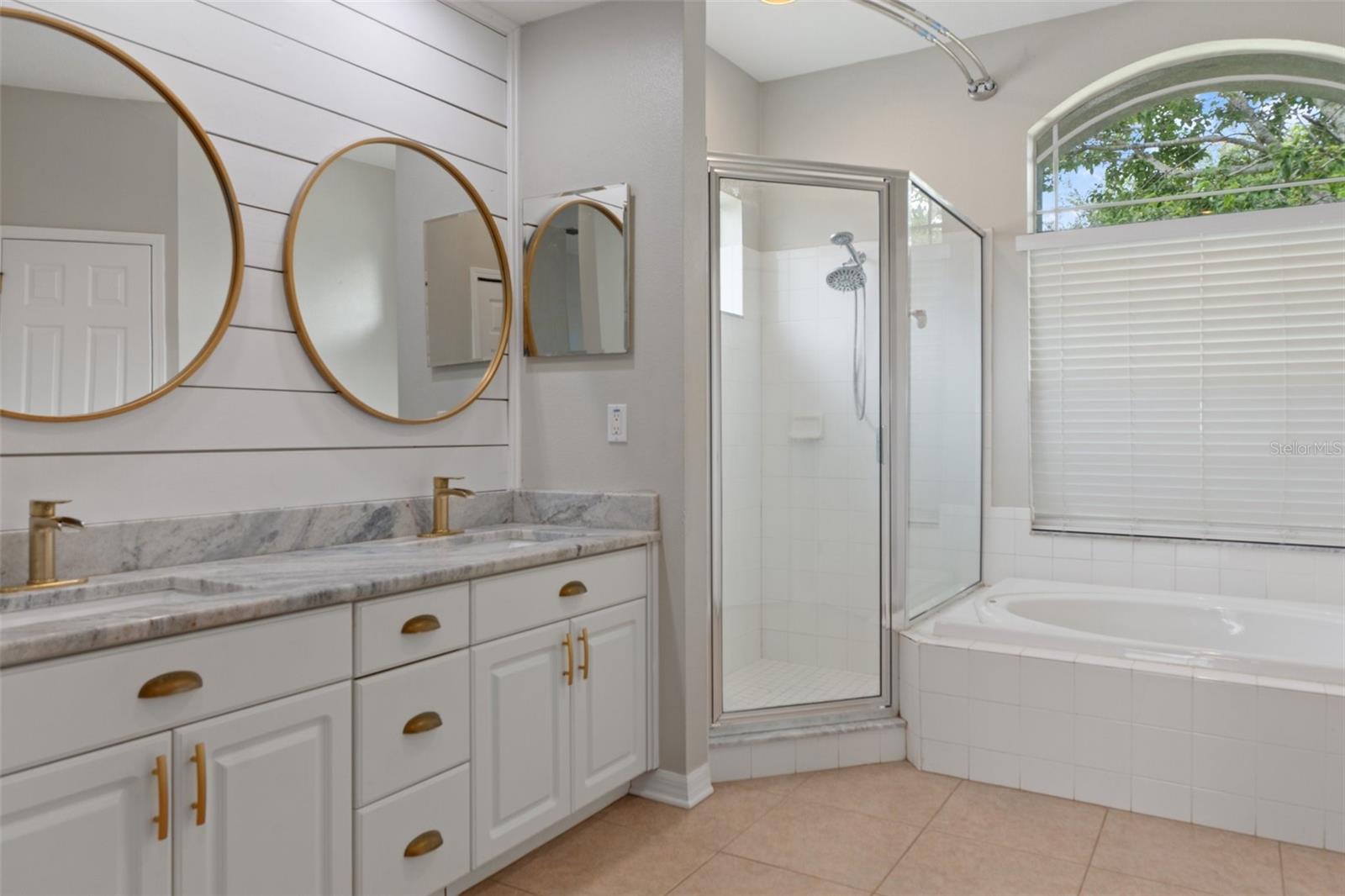Image 27 of 82 For 4396 Larkenheath Drive