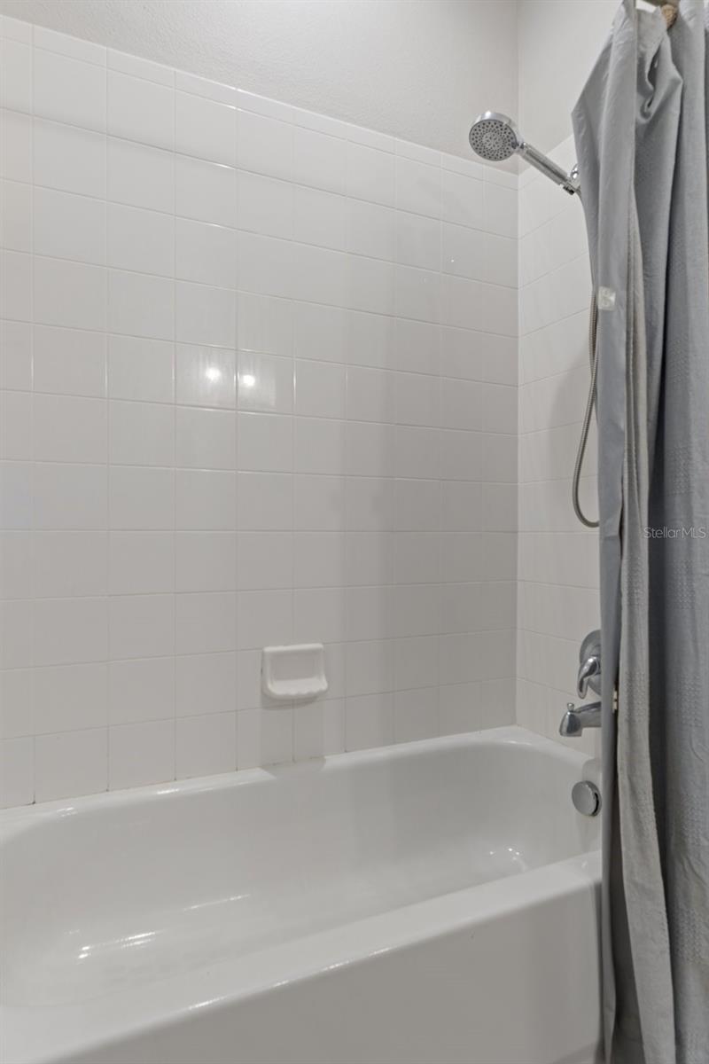 Image 39 of 82 For 4396 Larkenheath Drive