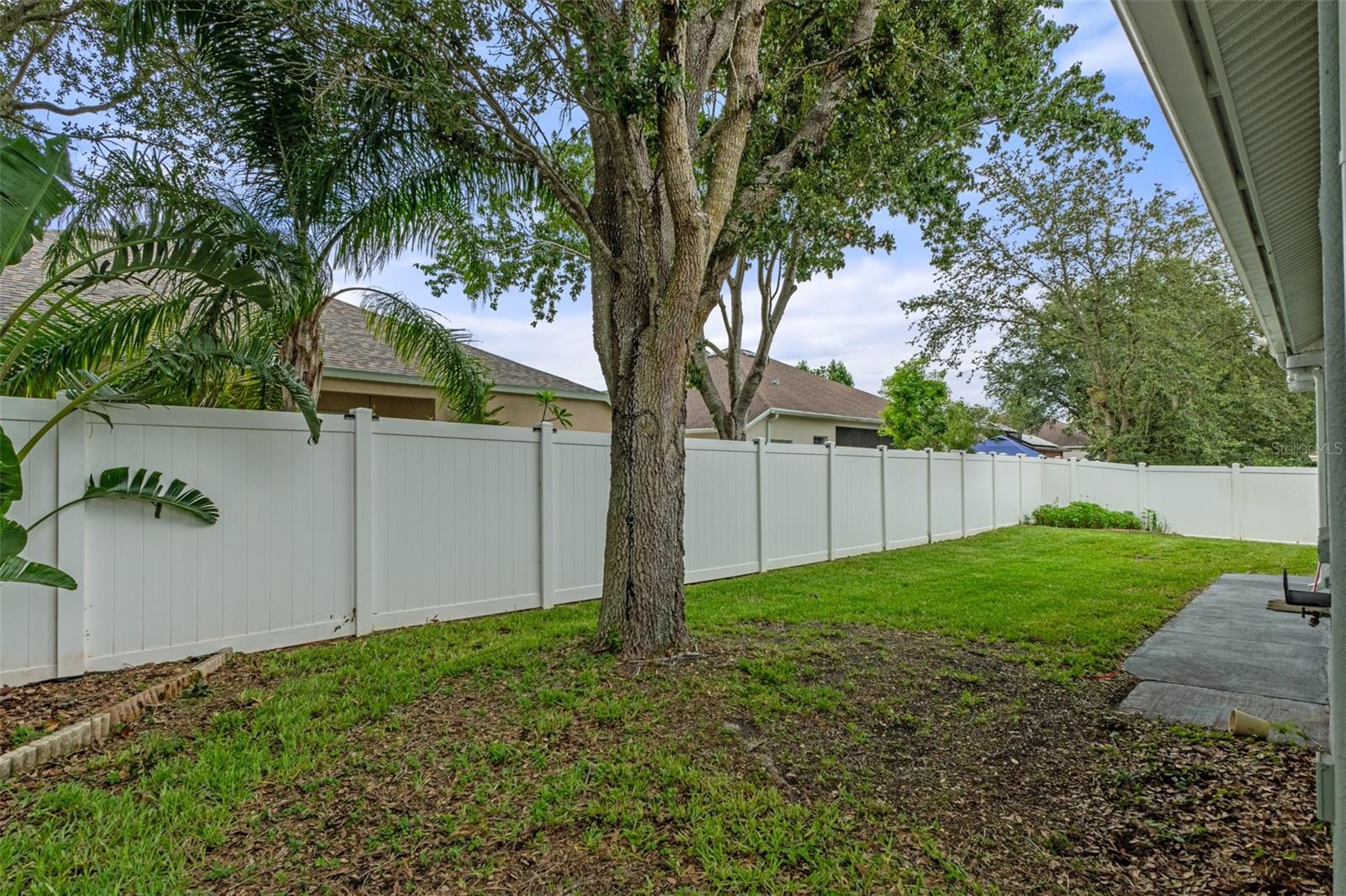 Image 52 of 82 For 4396 Larkenheath Drive