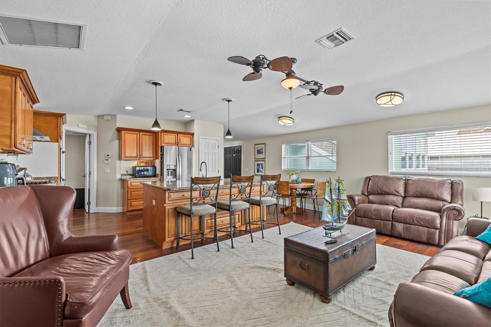 Image 41 of 70 For 3337 Mangrove Drive