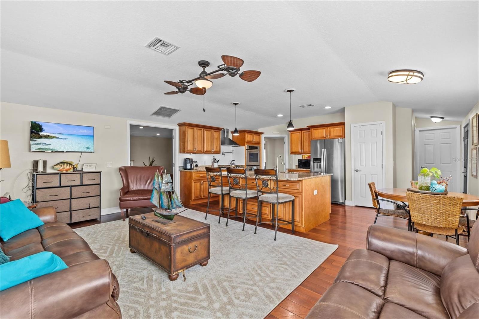 Image 42 of 70 For 3337 Mangrove Drive