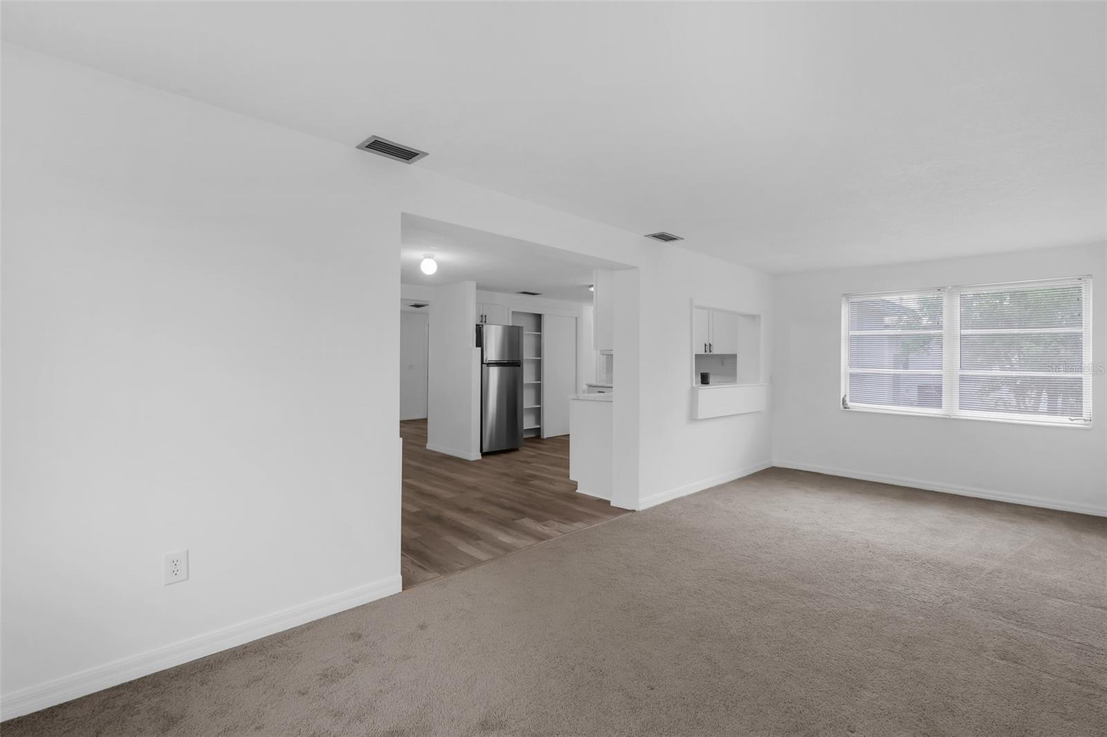 Listing photo id 14 for 3528 Sheryl Hill Drive
